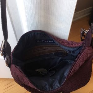 Tommy Hilfiger Bags - Tommy hilfiger cross body bag Tommy Hilfiger Bags - Tommy hilfiger cross body bag